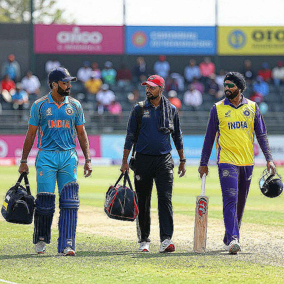 চারশো নট আউট, আর একটা স্তরের প্রশ্ন: রঞ্জির তৃতীয় দিনে স্কোরকার্ড যা বলে না